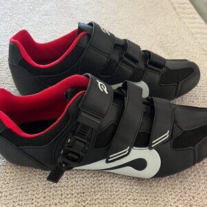 New - Peloton Cycling Shoes - Indoor Cycling - Size 46 (EU Size) - Men's 12
